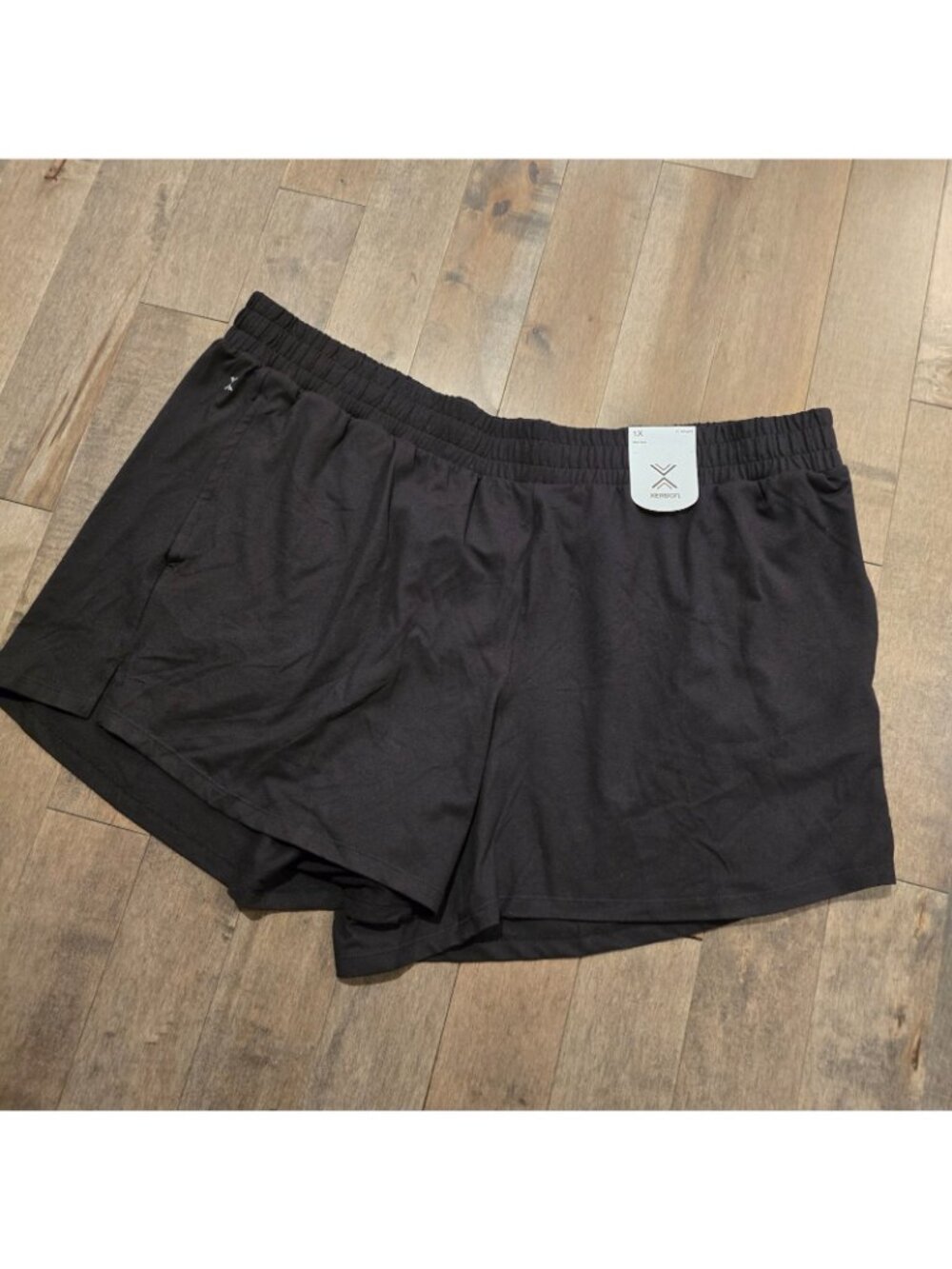 Xersion Womens Black Athletic Shorts 5" Mid-Rise 1x - Picture 2 of 12